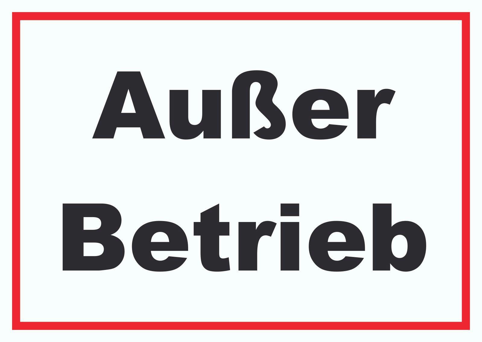 Leeres Quadratisches Schild, Hängend Von Der Schmiedeeisenklammer Stockbild  - Bild von anschlagtafel, system: 96108983