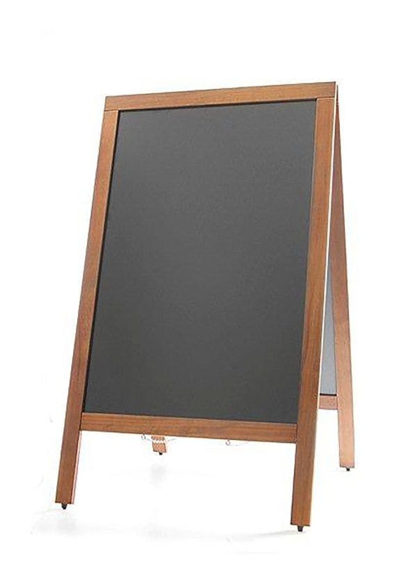 Lavagna Con Cavalletto In Legno 63x44 Cm Scrivibile Con Gessetto E  Cancellino - Trade Shop TRAESIO - Cartoleria e scuola