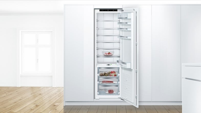 Bosch Serie 8, Einbau-Kühlschrank, 177.5 x 56 cm, Flachscharnier