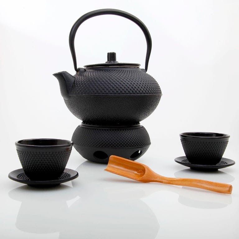 Lumaland Tee Set 8teilig 1,4 Liter Gusseiserne Teekanne Tetsubin Stövchen aus Gusseisen 2