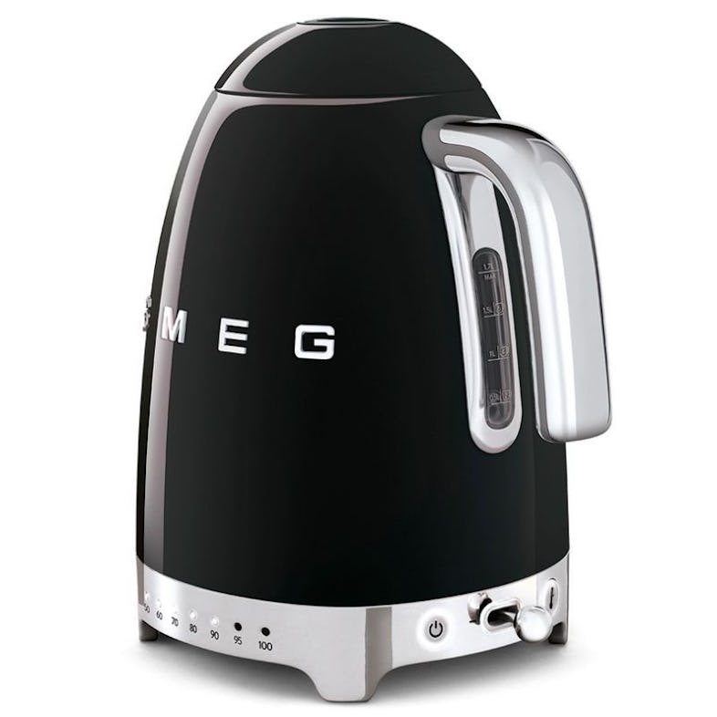 PACK SMEG Bouilloire 1.7L 7 Tasses 2400W + Grille Pain Toaster 2 Fentes  950W 3 Programmes Blanc 