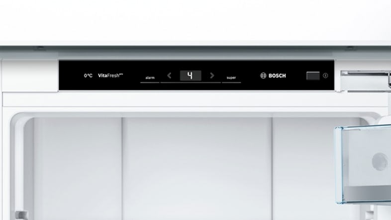Bosch Serie 8, Einbau-Kühlschrank, 177.5 x 56 cm, Flachscharnier KIF81PFE0