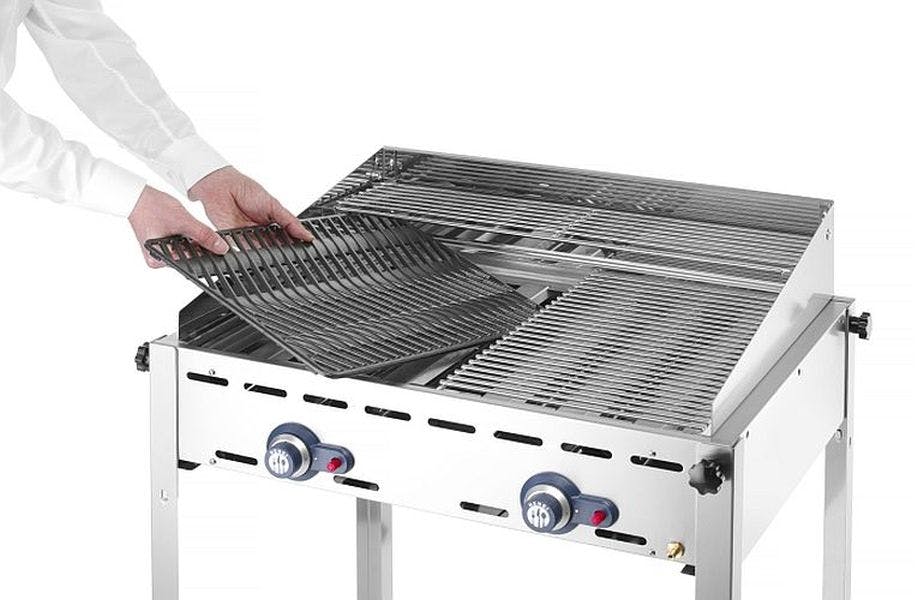 Green Fire barbecue con 2 bruciatori, HENDI, Profi Line, Teglia e griglia  GN 1/1 in ghisa, 11,6kW, 740x615x(H)825mm