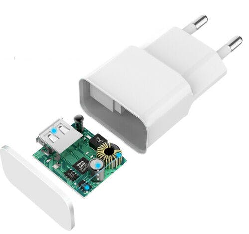 Shell USB-C-Auto-Ladegerät – 44 W 3 Port für Tablet und iPhone, USB-Auto- Ladegerät, 12 V, schnelles Aufladen, 20 W, PD, USB C für iPhone  13/Pro/Max/Mini/Magnet Snap, iPad Air/Mini, Android: : Elektronik  & Foto